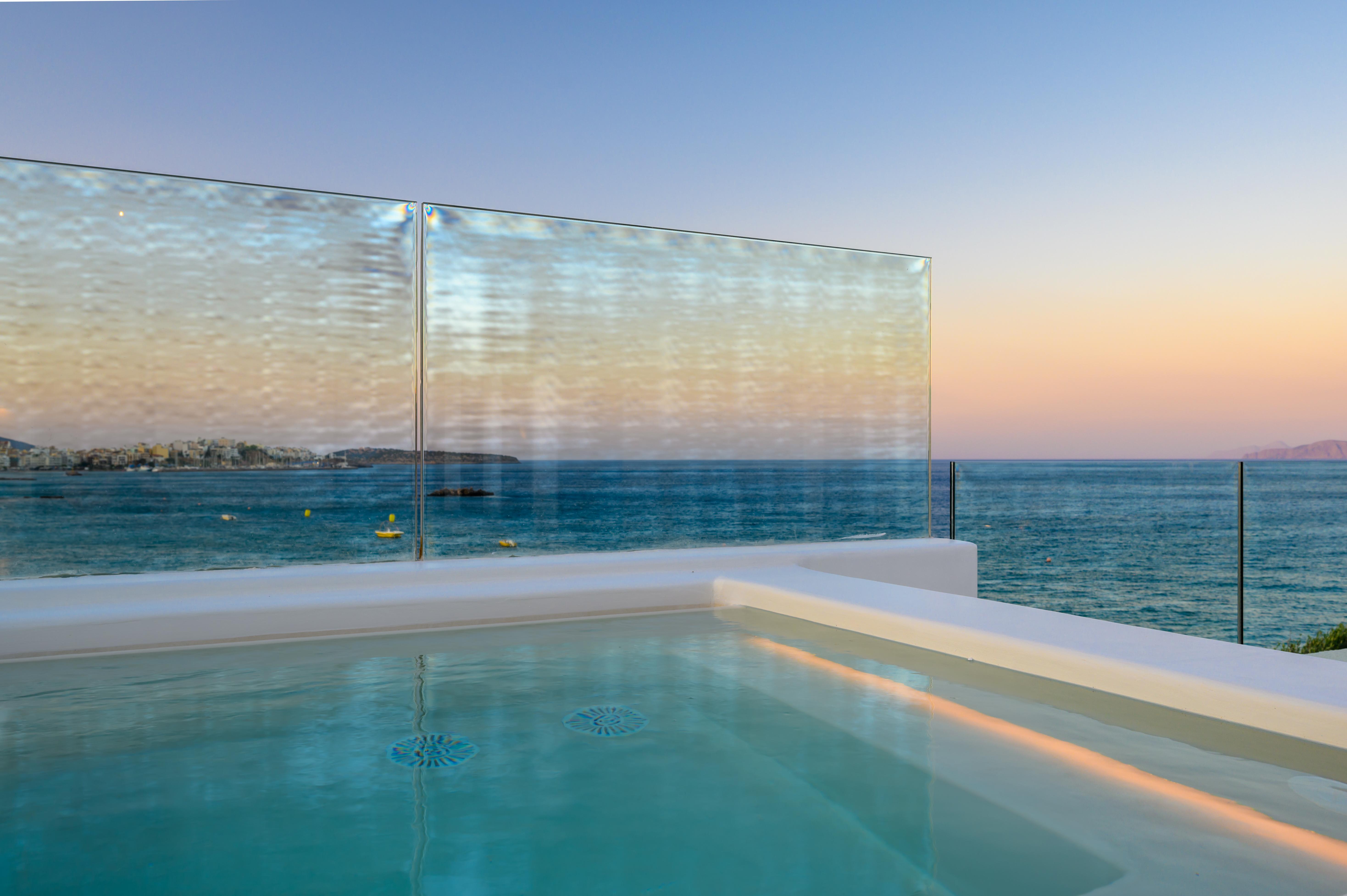 The Island Concept Luxury Boutique Heated Pool