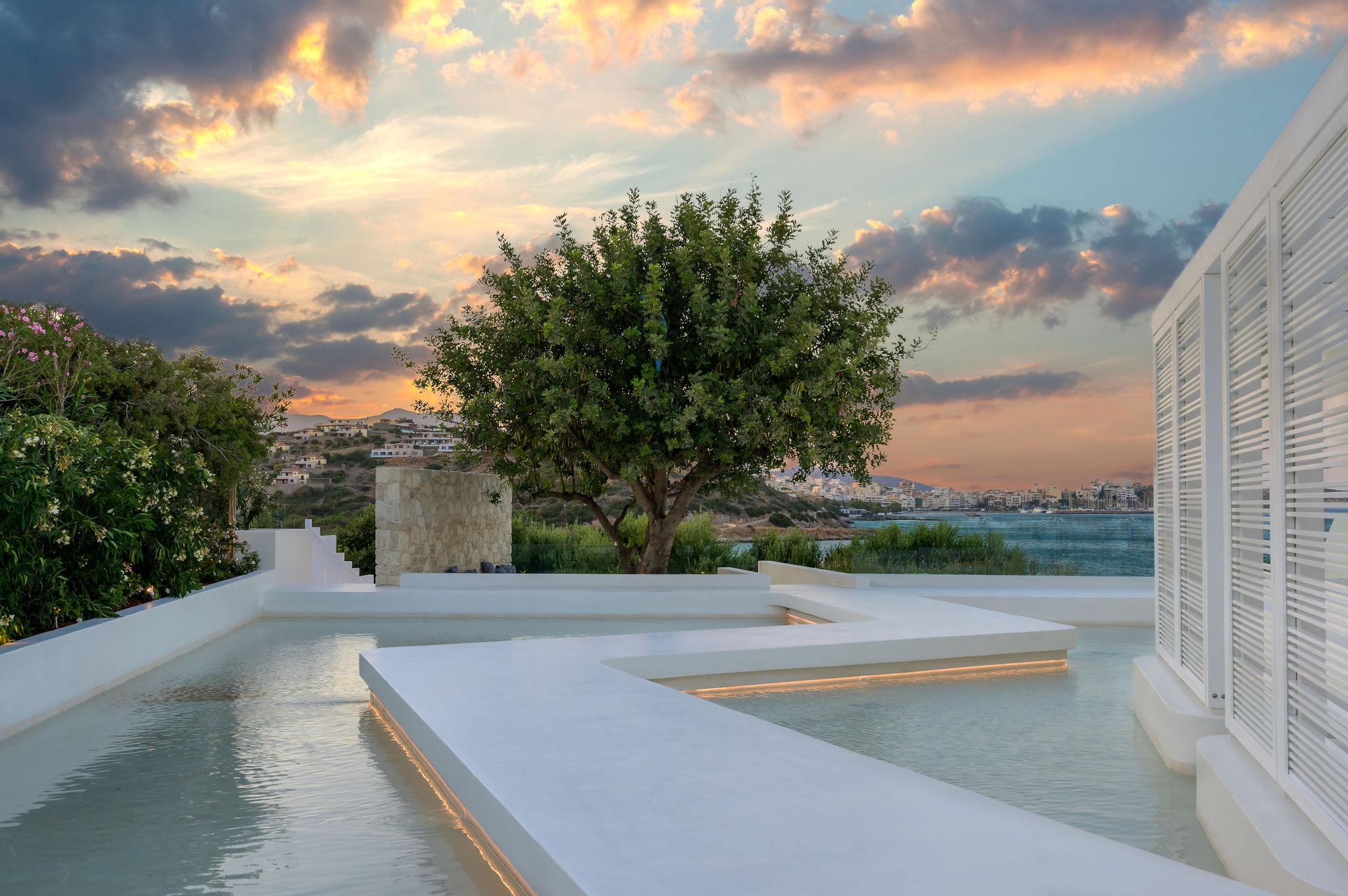 The Island Concept Luxury Boutique Heated Pool Hotel